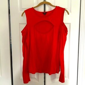 GUESS COLD SHOULDER LONG SLEEVE